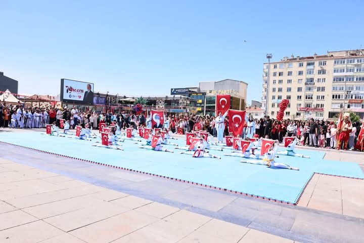 19 Mayıs Atatürk’ü Anma, Gençlik ve Spor Bayramı Coşkuyla Kutlandı